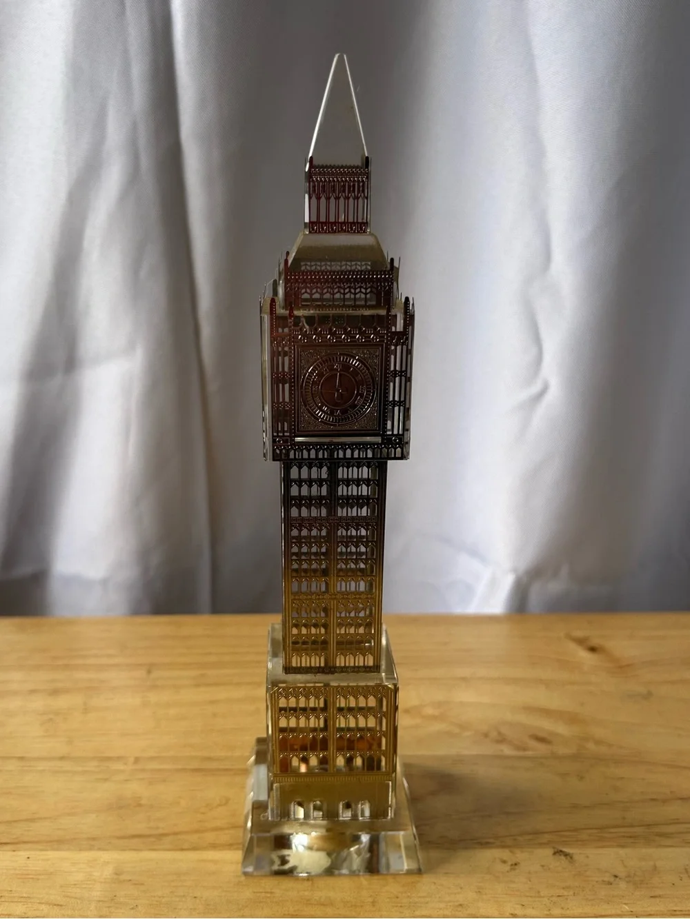 Big Ben Tower Souvenir Figurine in Gold and Clear